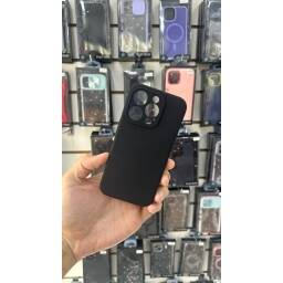 Protector Silicona Negro con Microfibra para iPhone 15 Pro 